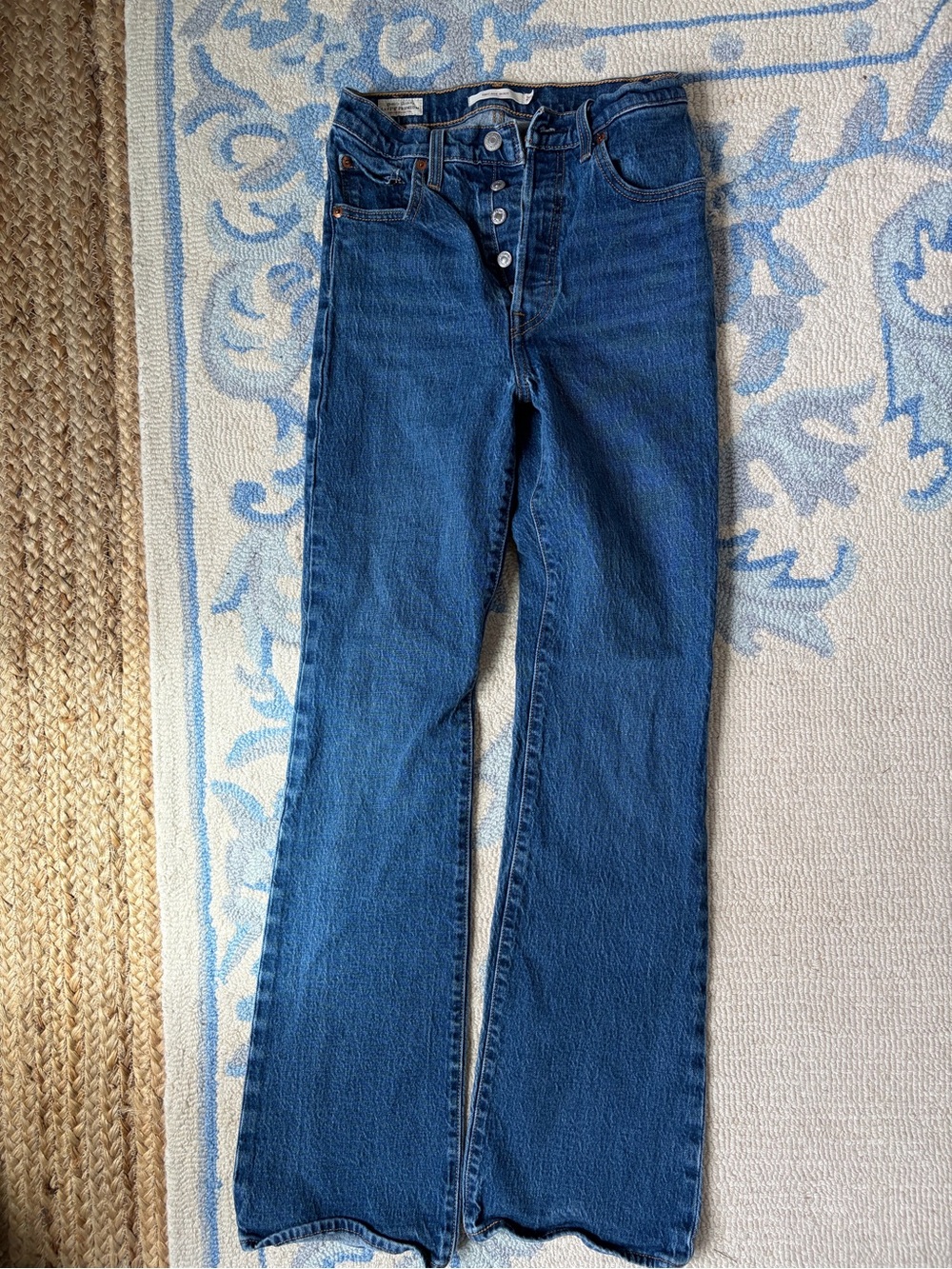 Levi's Women's Boot Cut Jeans in Medium Blue Wash